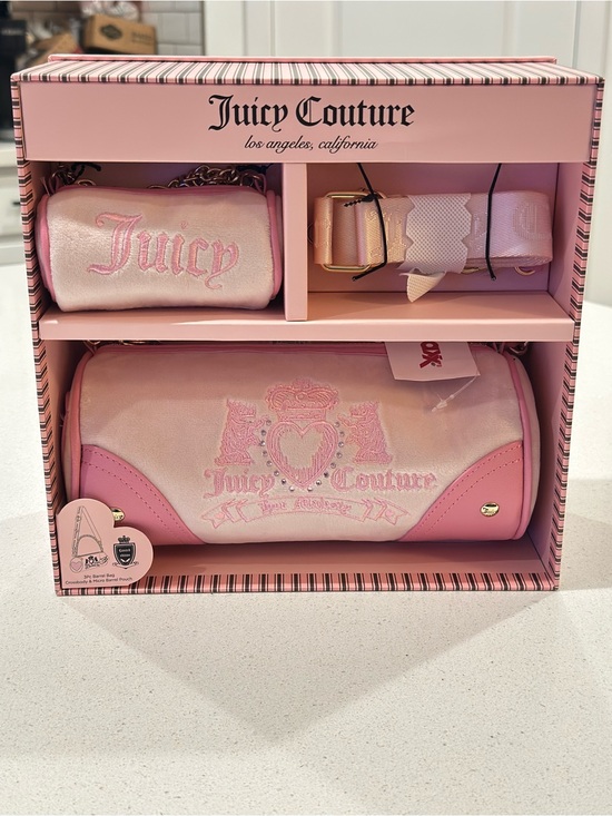 Juicy Couture Handbags - New Viral Pink Juicy Couture Barrel Bag Set with Strap & Mini Pouch